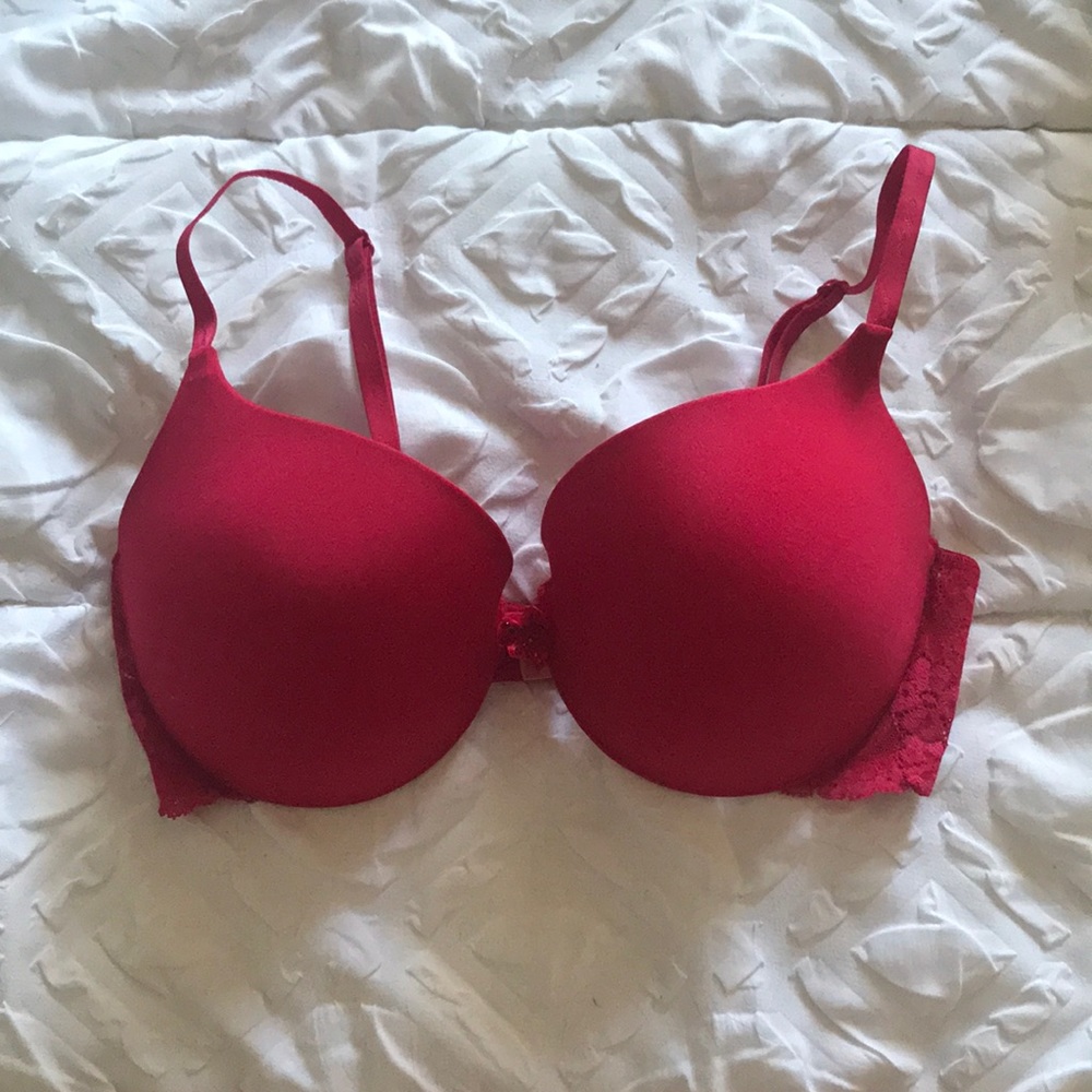 Red Victoria secret bra